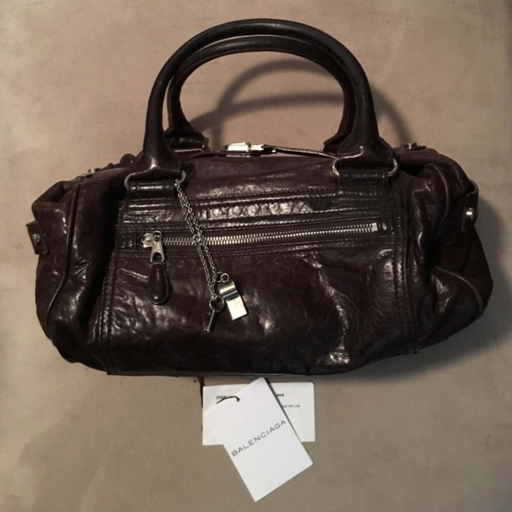 BALENGIAGA WHISTLE BAG